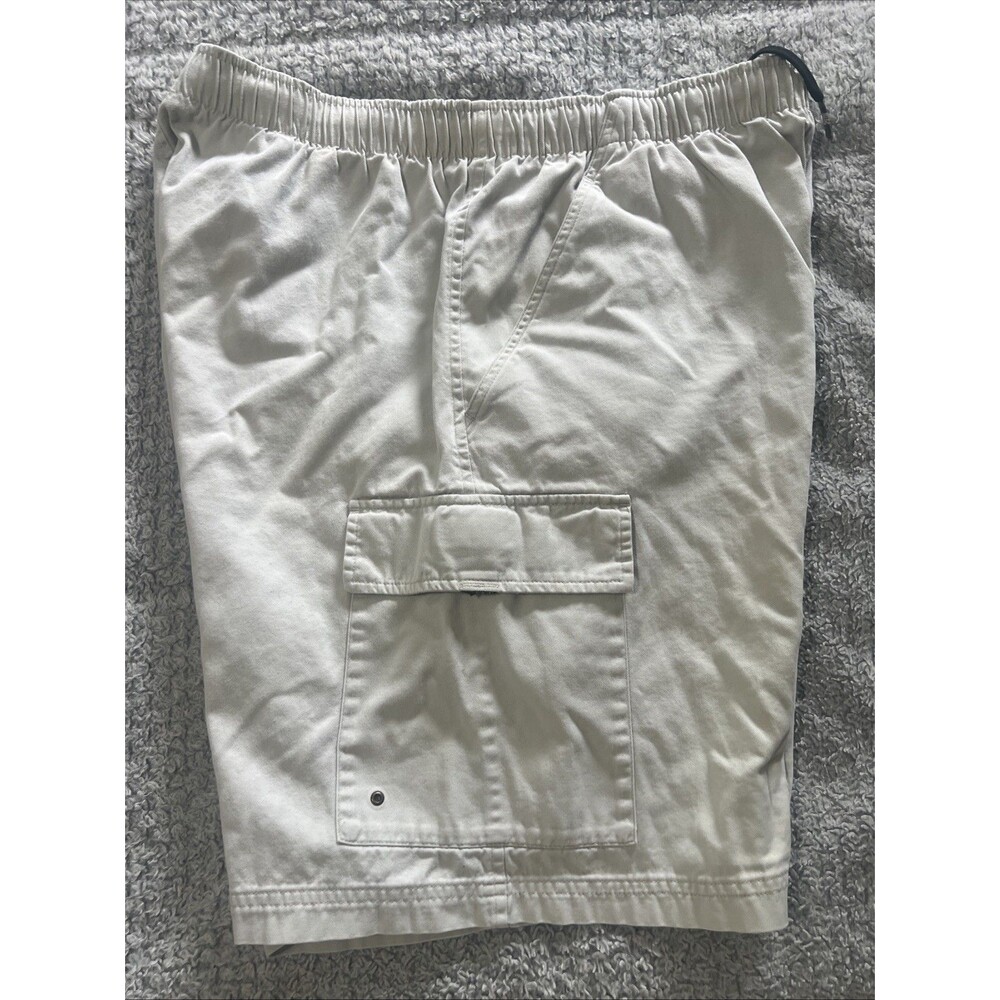 Nike large cargo shorts men’s beige